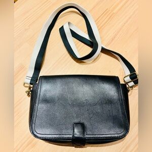 Madewell Black Leather Crossbody Bag with Black and White Adjustable Strap!
